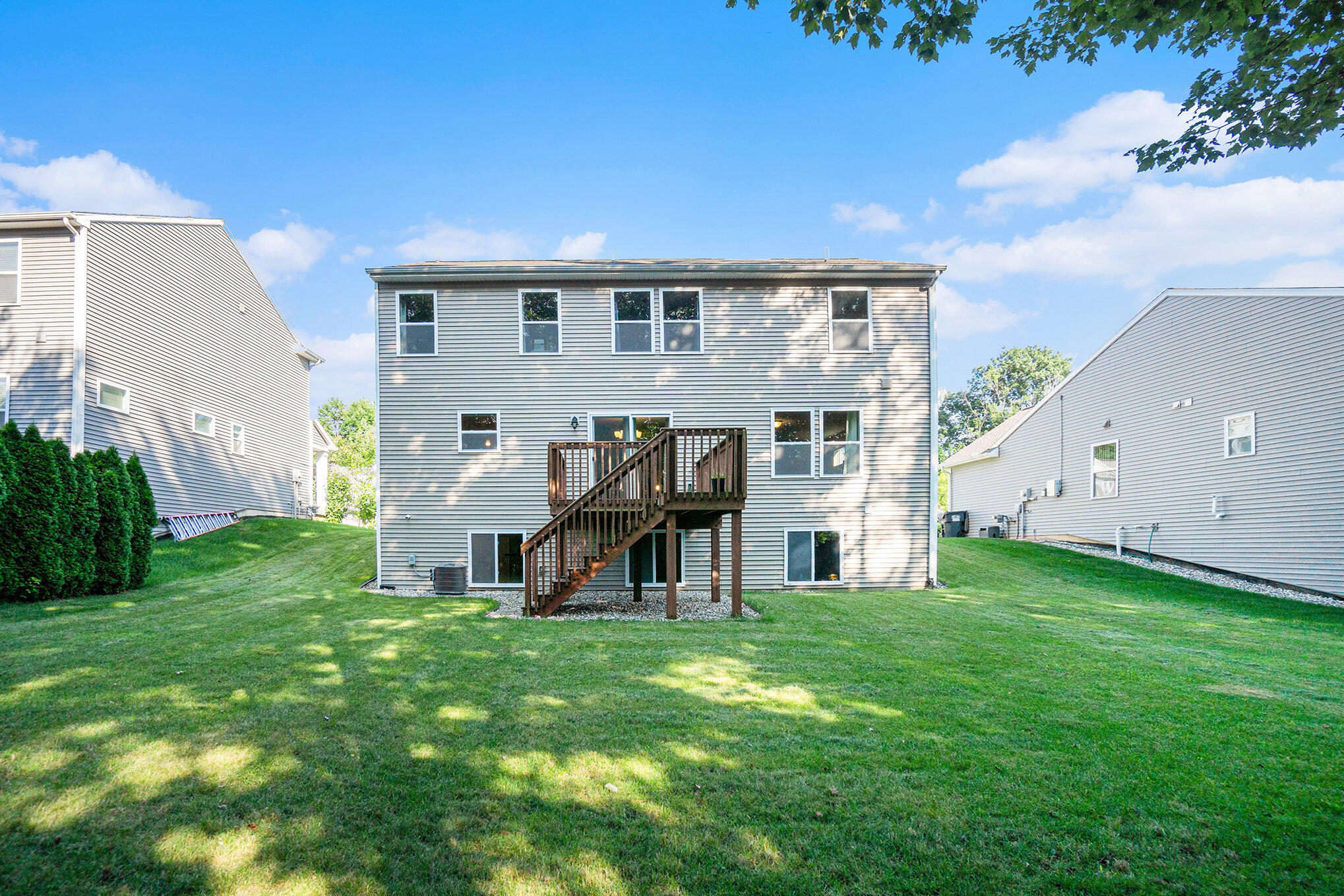 83 Beymoure Street