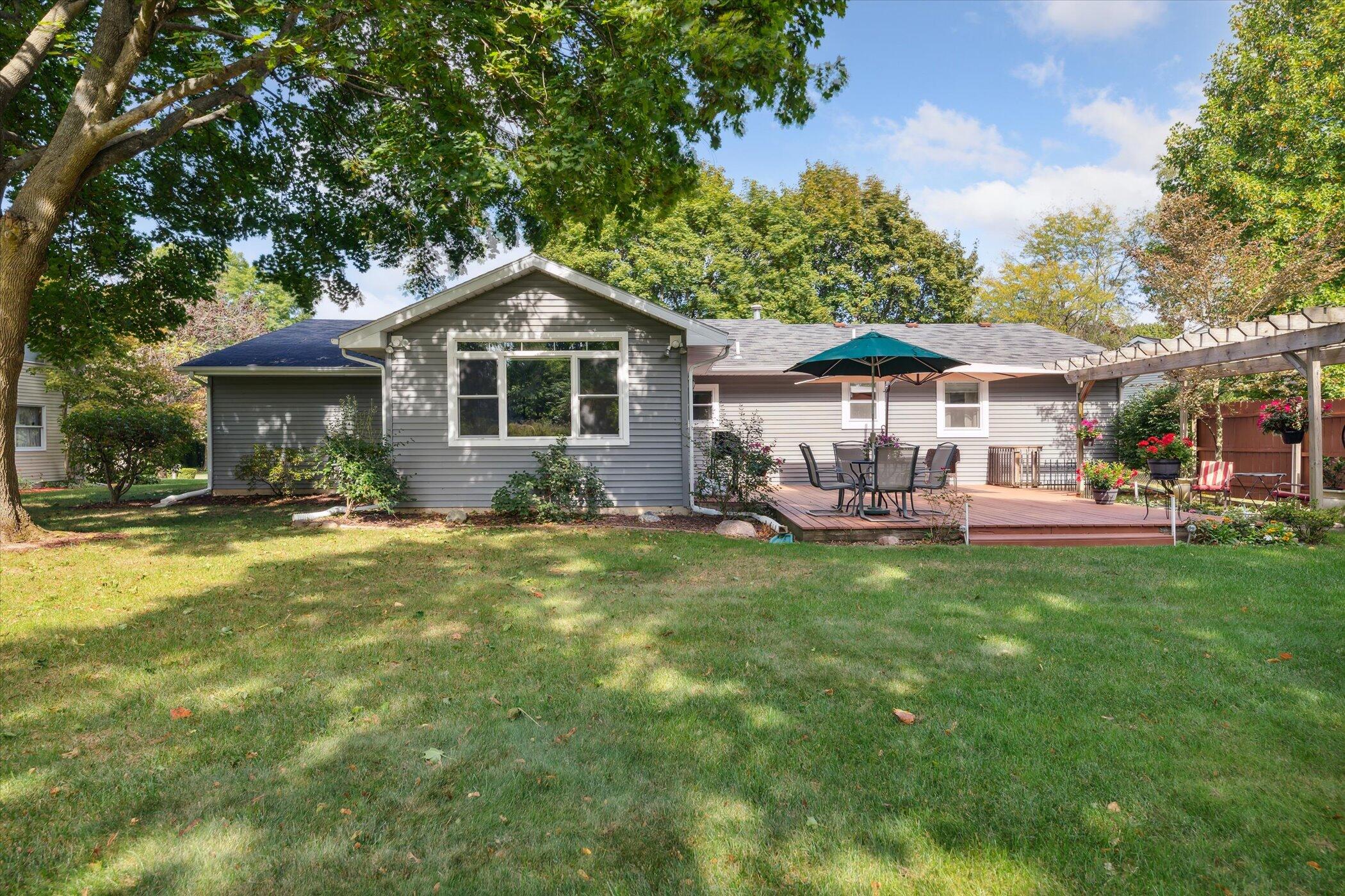 6169 Baywood Drive