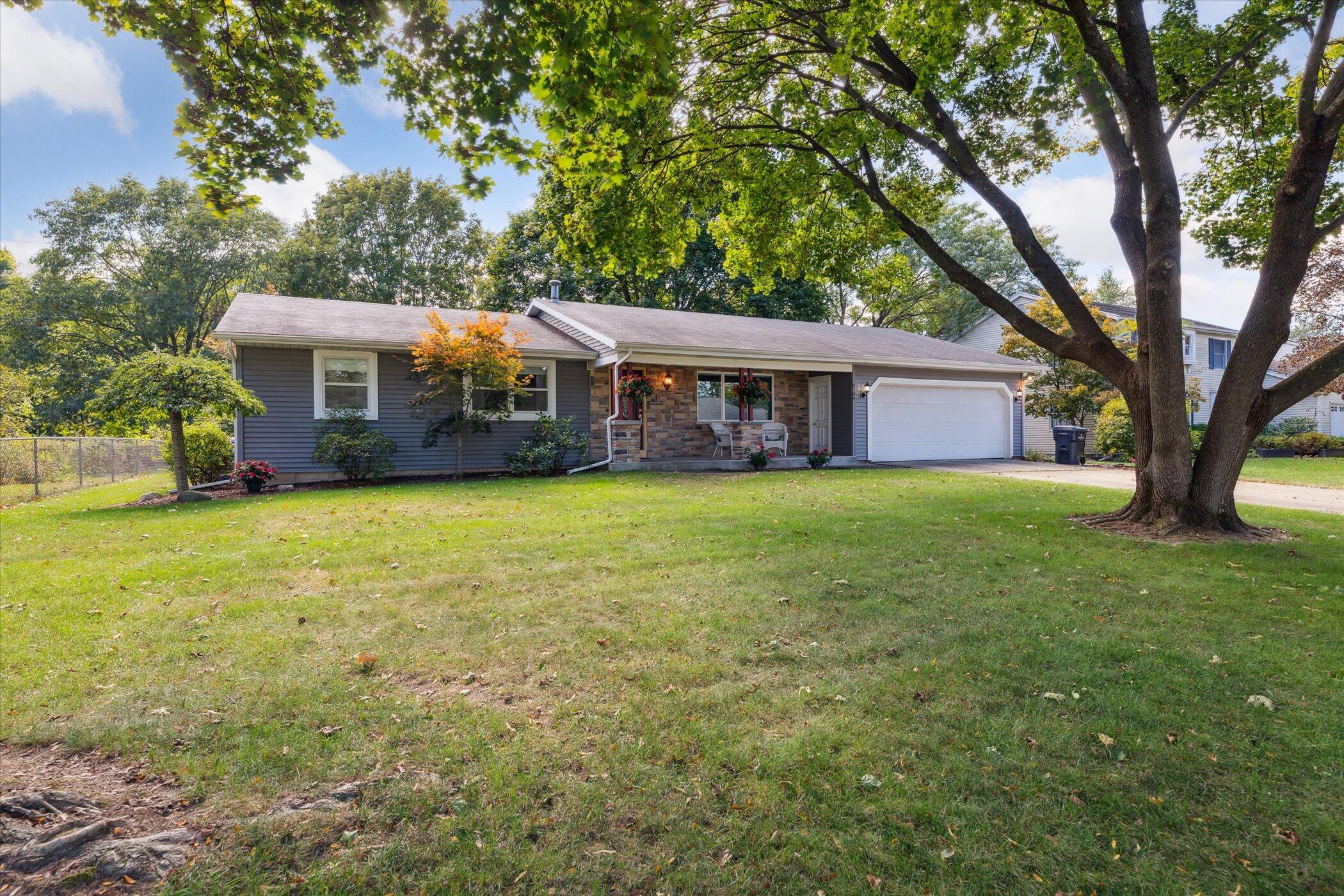 6169 Baywood Drive