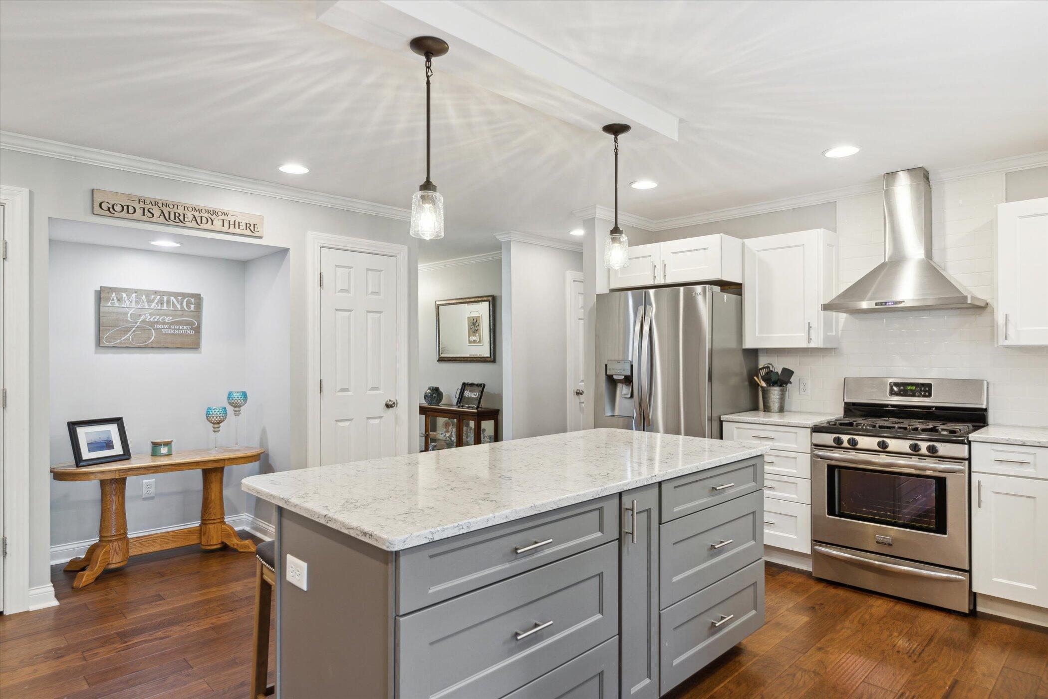 6169 Baywood Drive