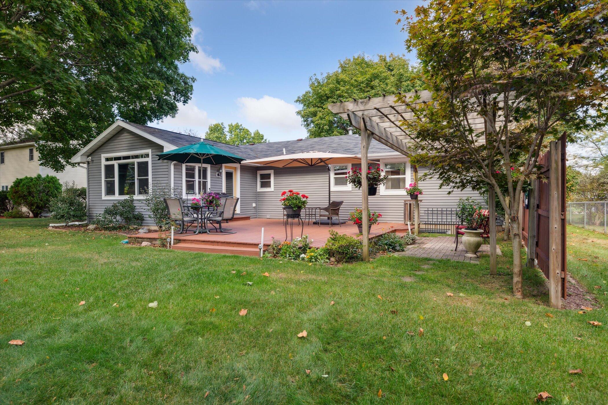 6169 Baywood Drive