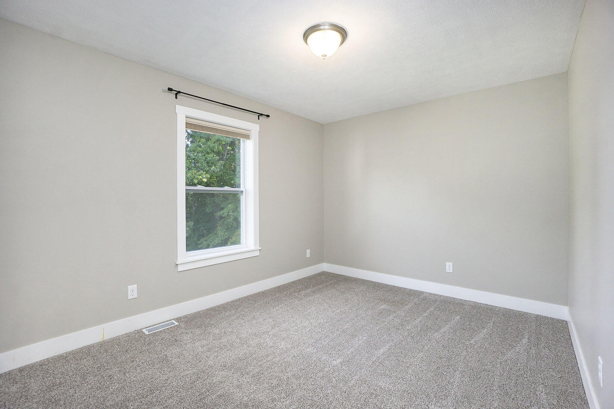 10924 Riedell Drive