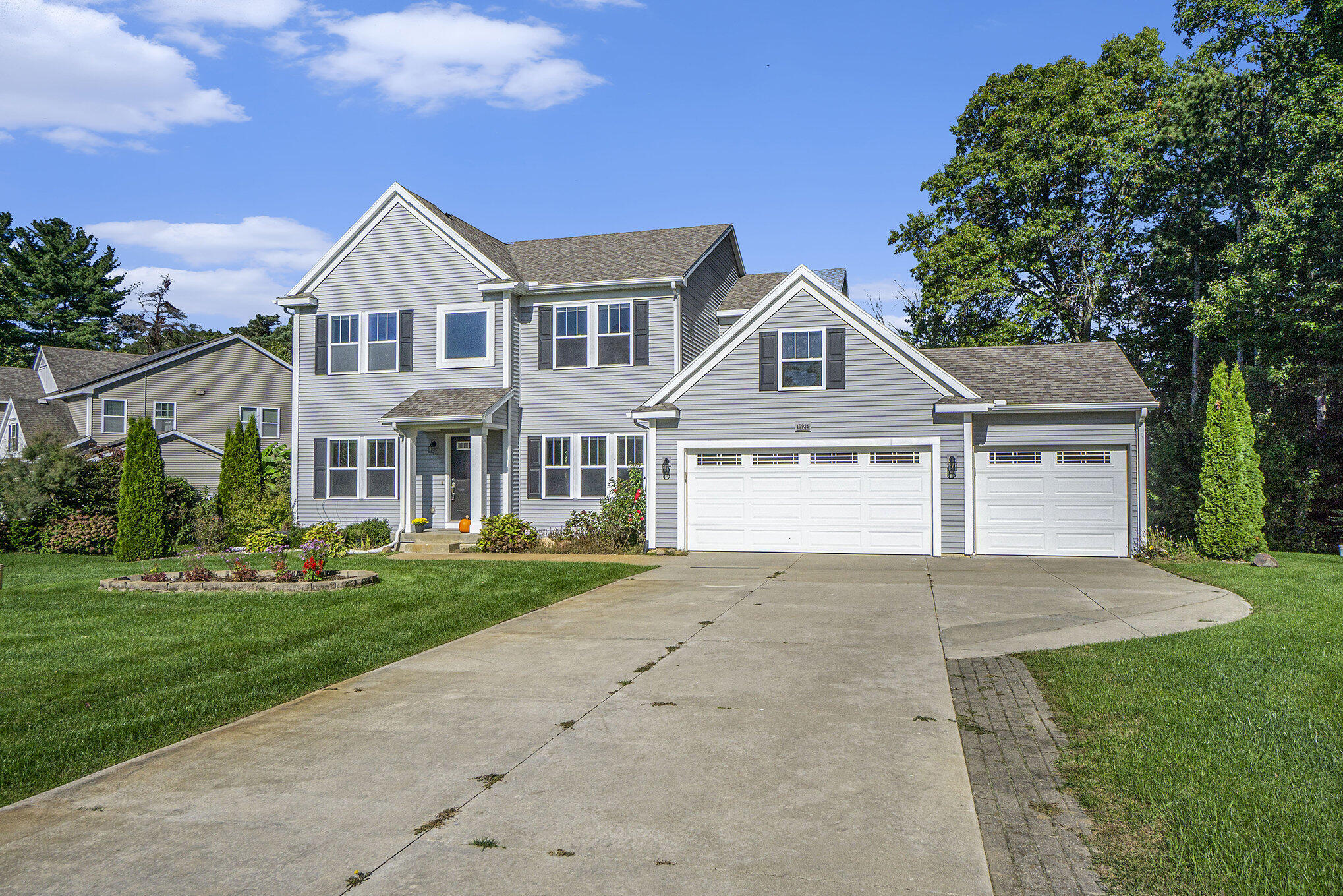 10924 Riedell Drive