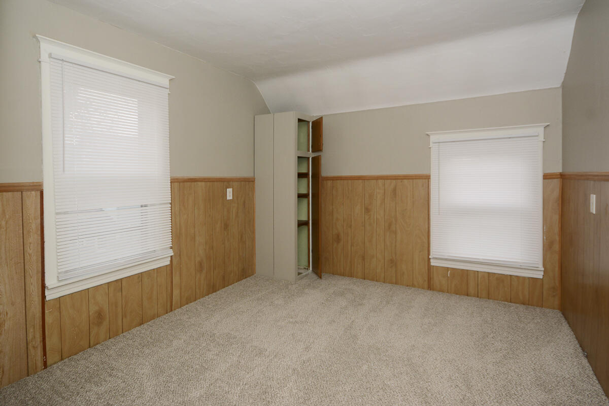 708 McCourtie