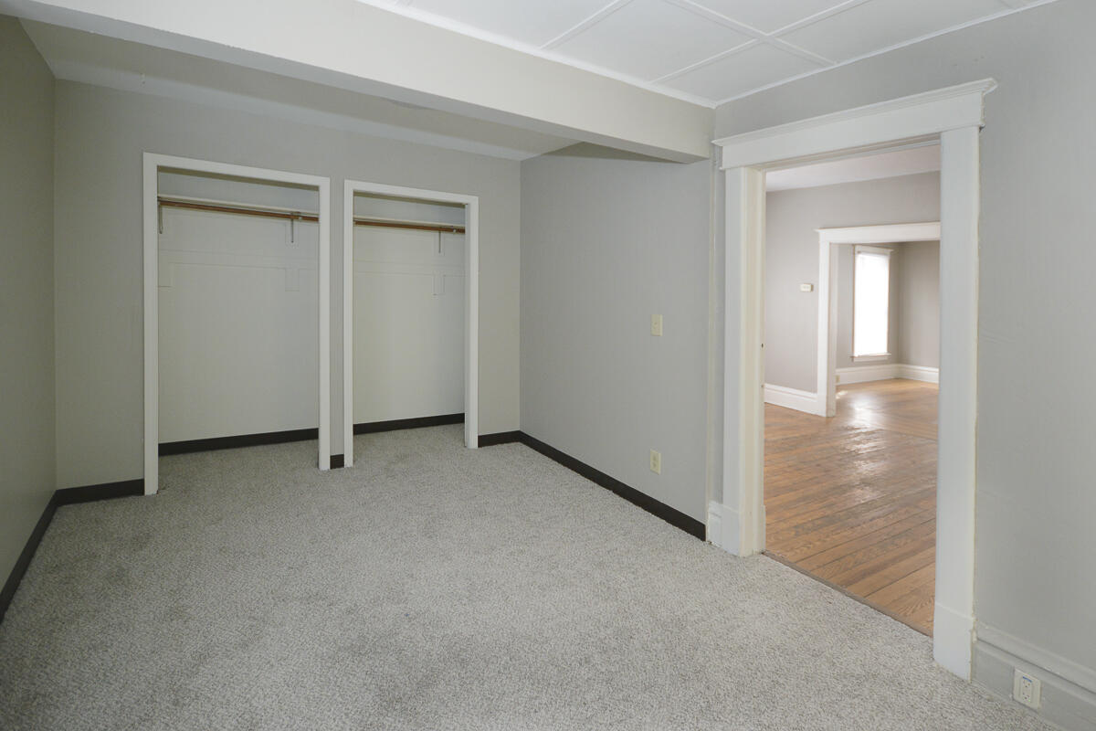 708 McCourtie