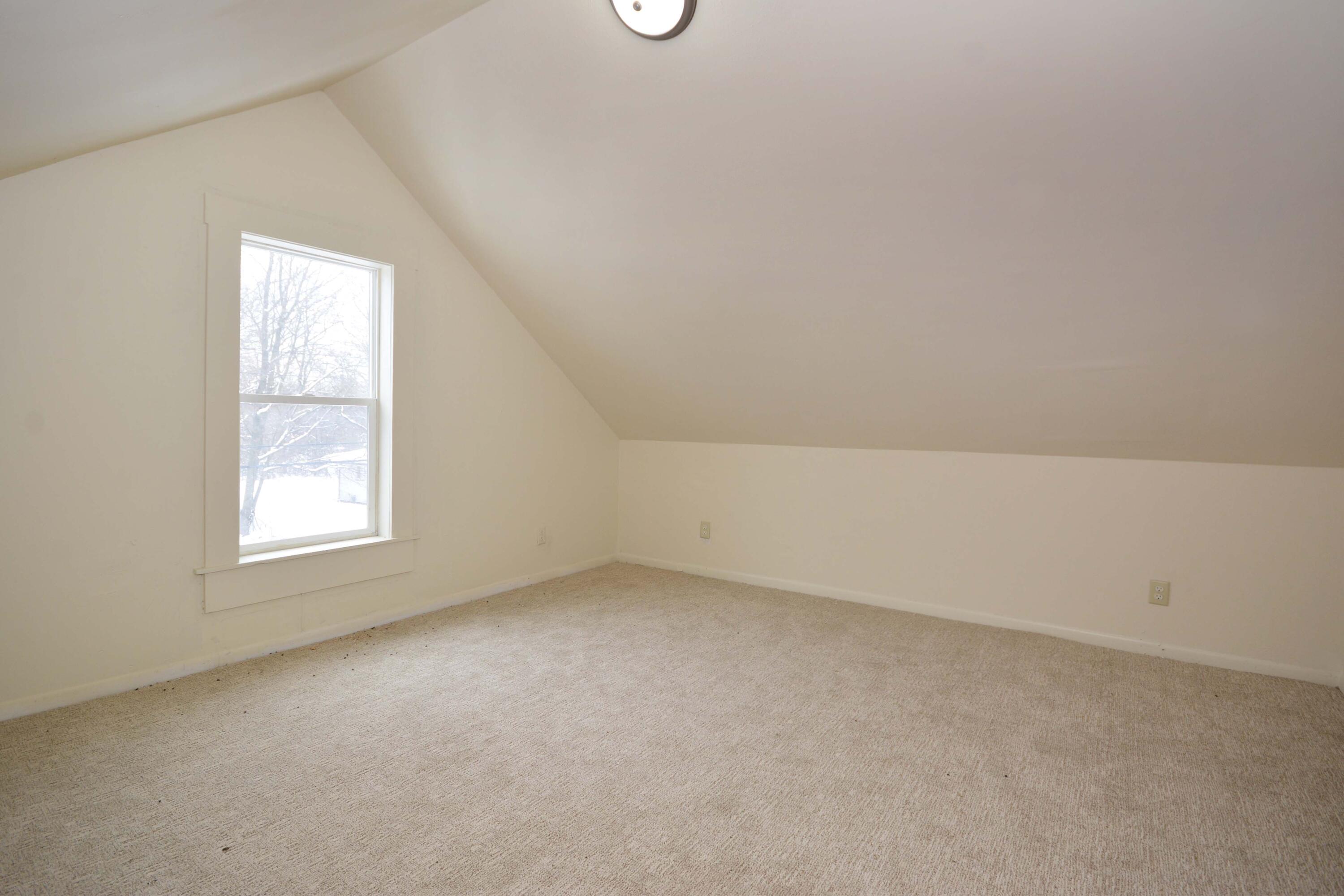 80 Vineyard Avenue