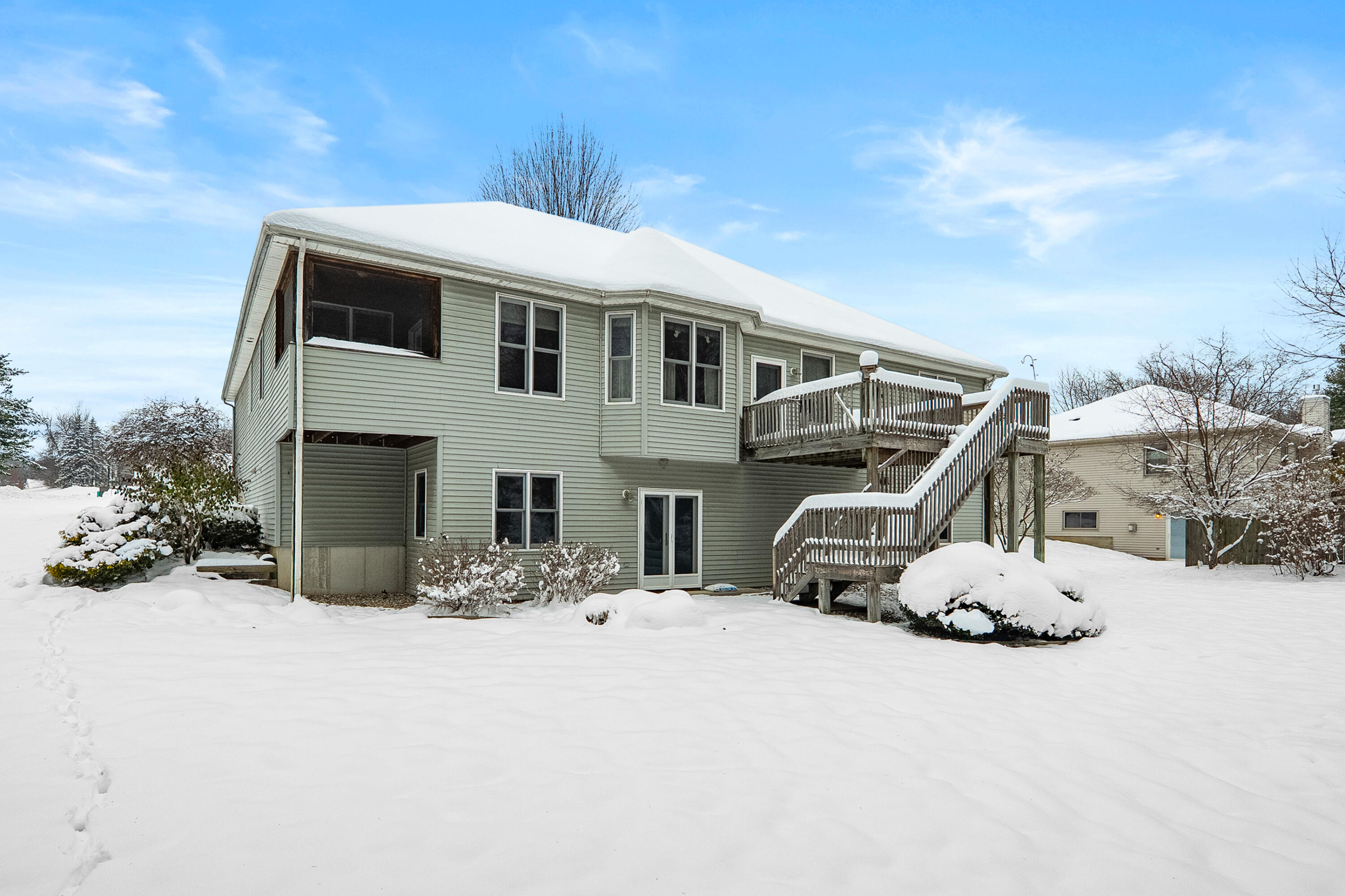 5105 Willowbend Trail
