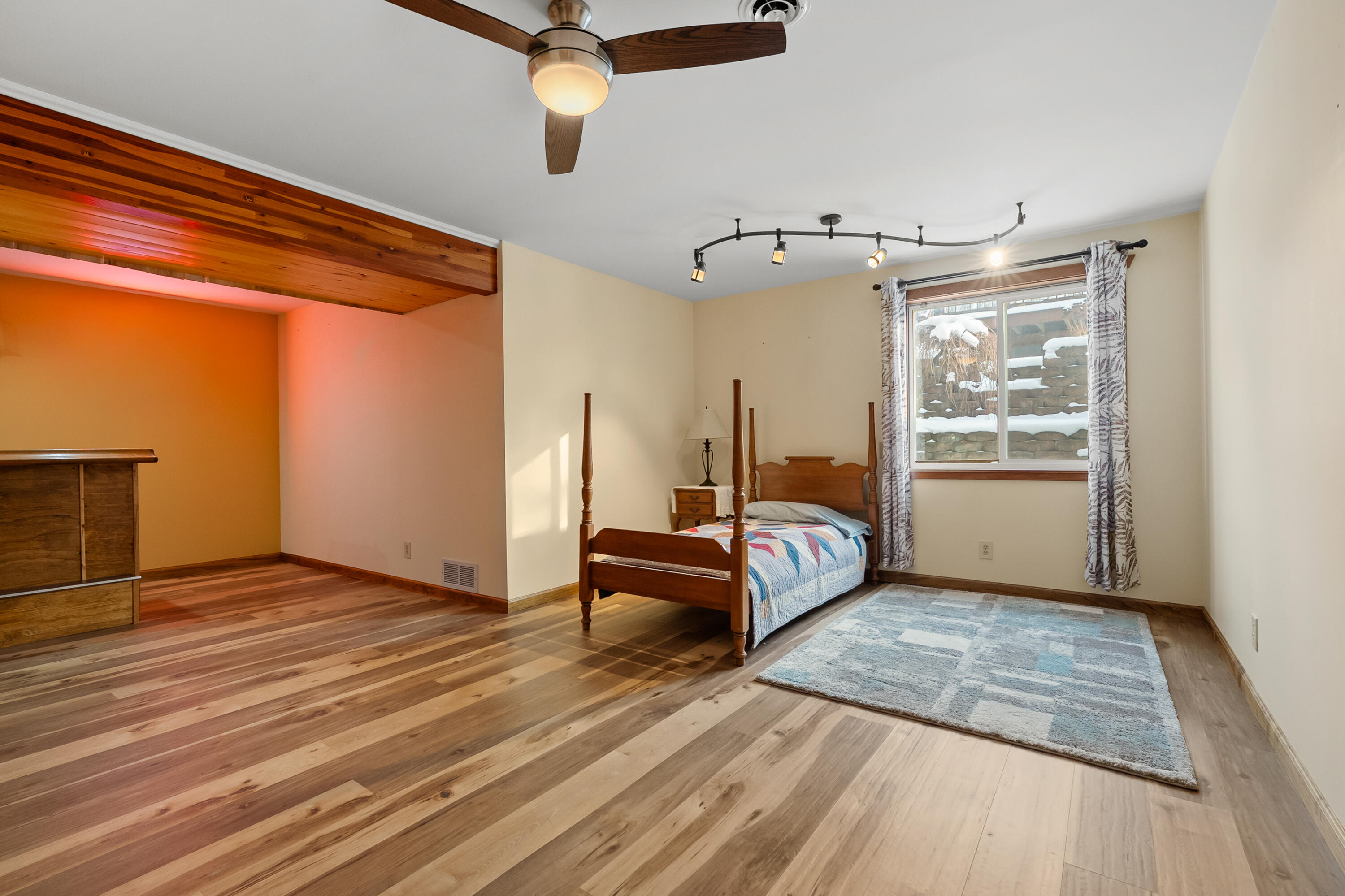 2644 N 26th Street