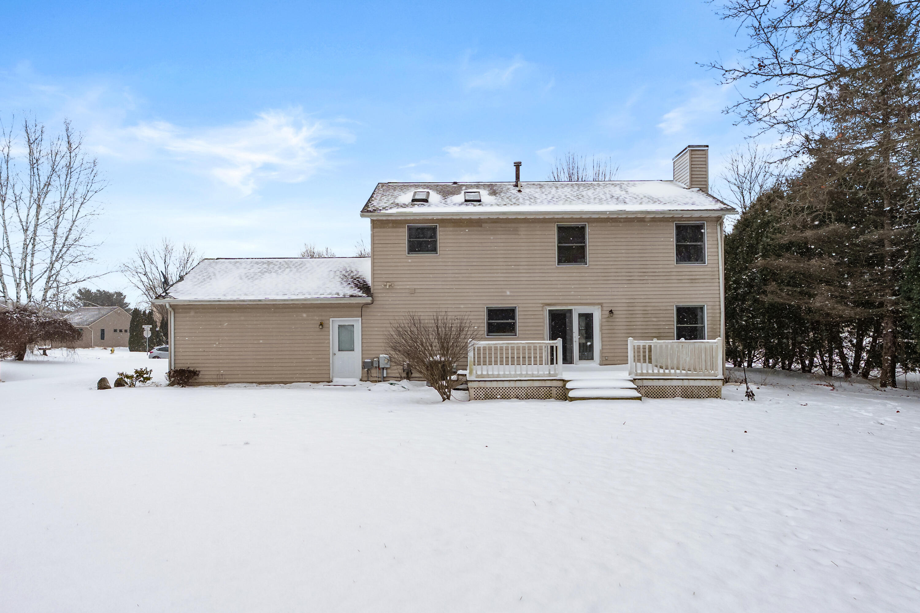 3733 Starchief Drive