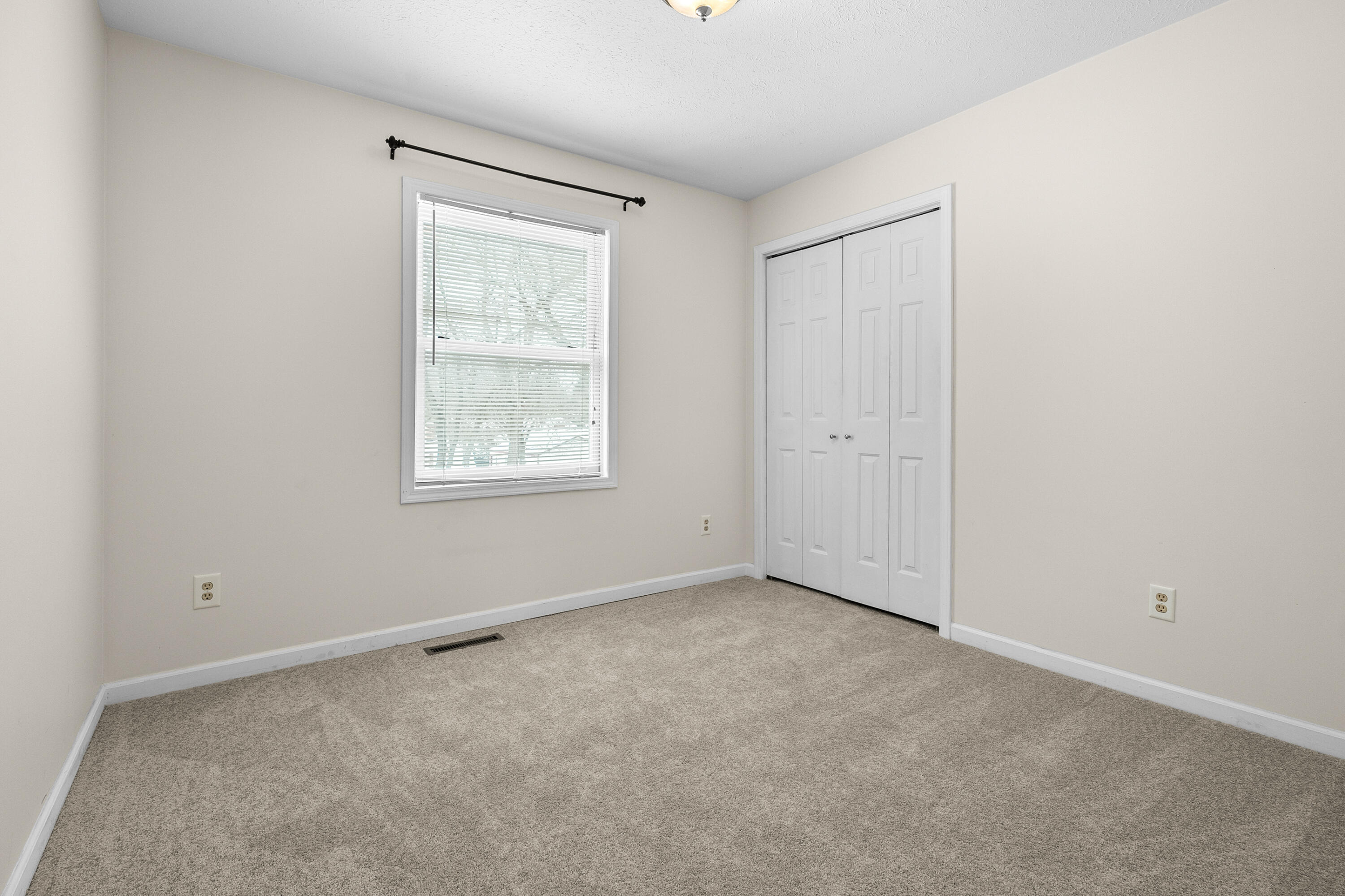 3733 Starchief Drive
