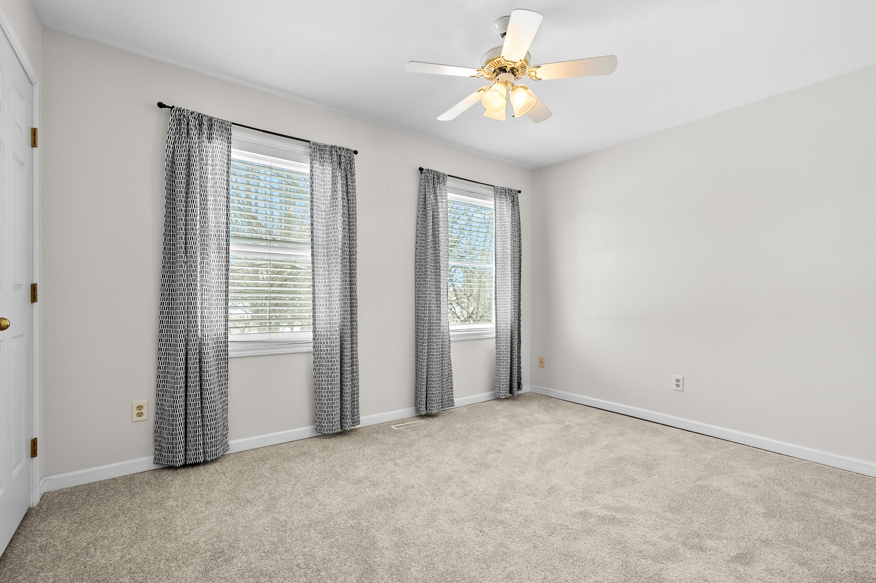 3733 Starchief Drive