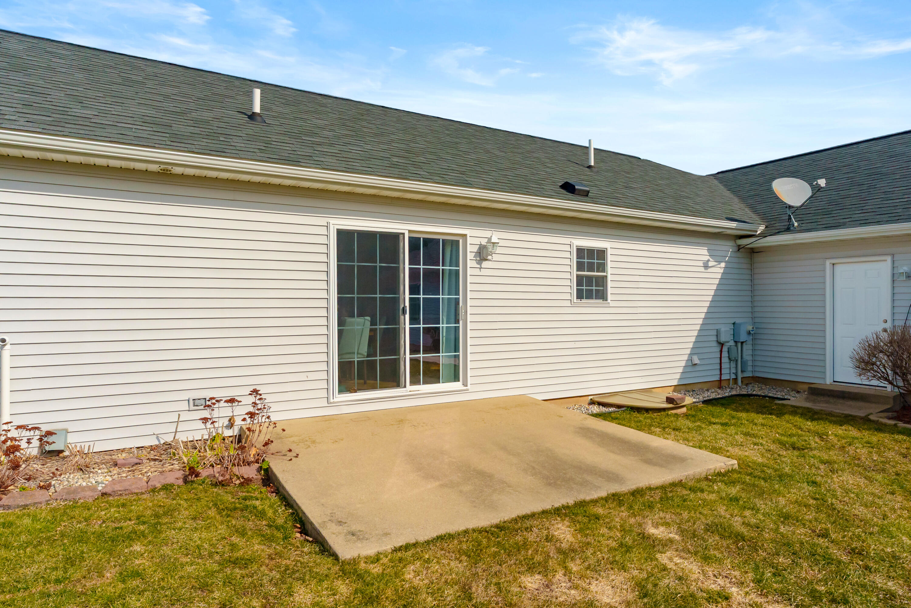 1016 W Villas Drive