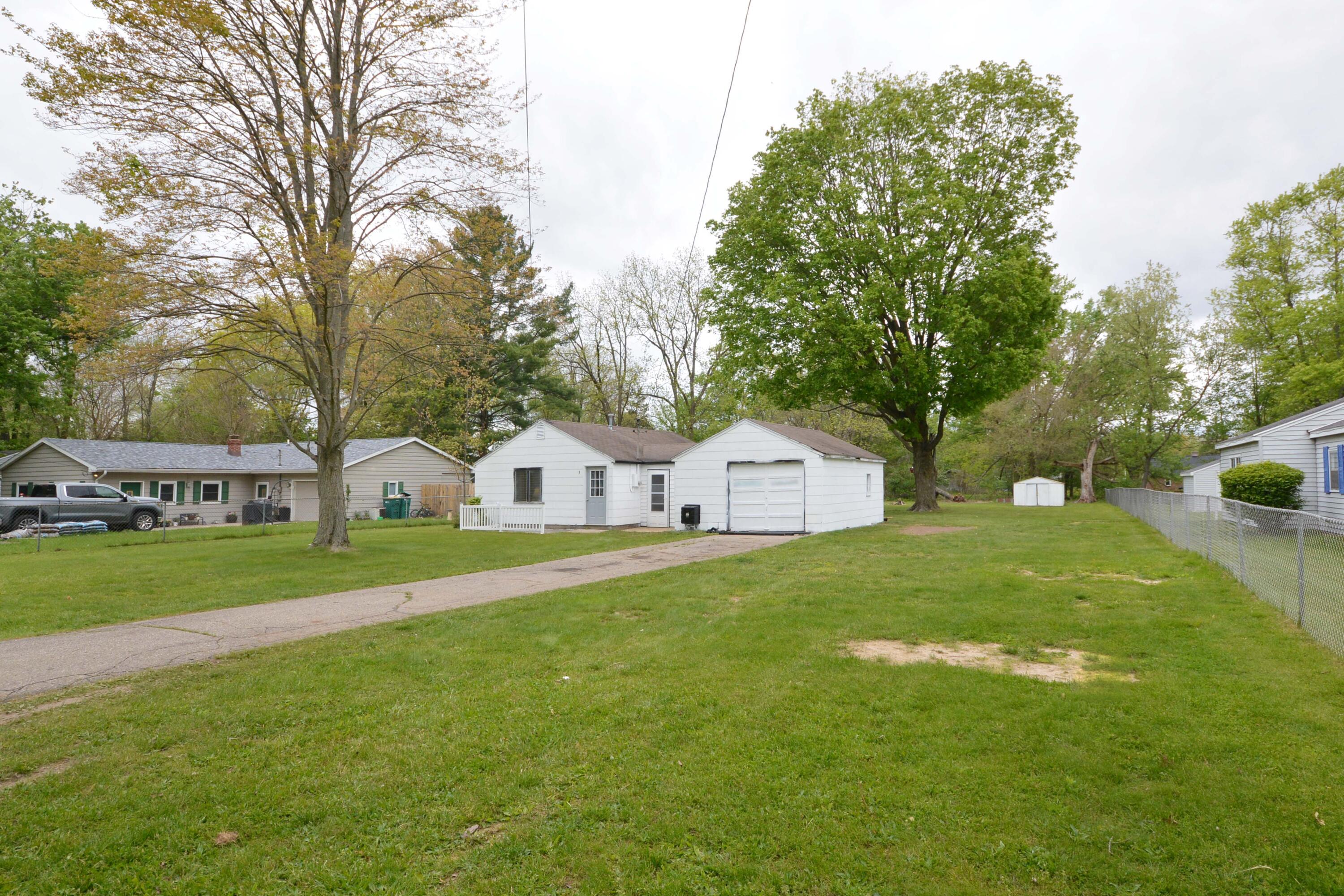 1923 Pleasant Drive