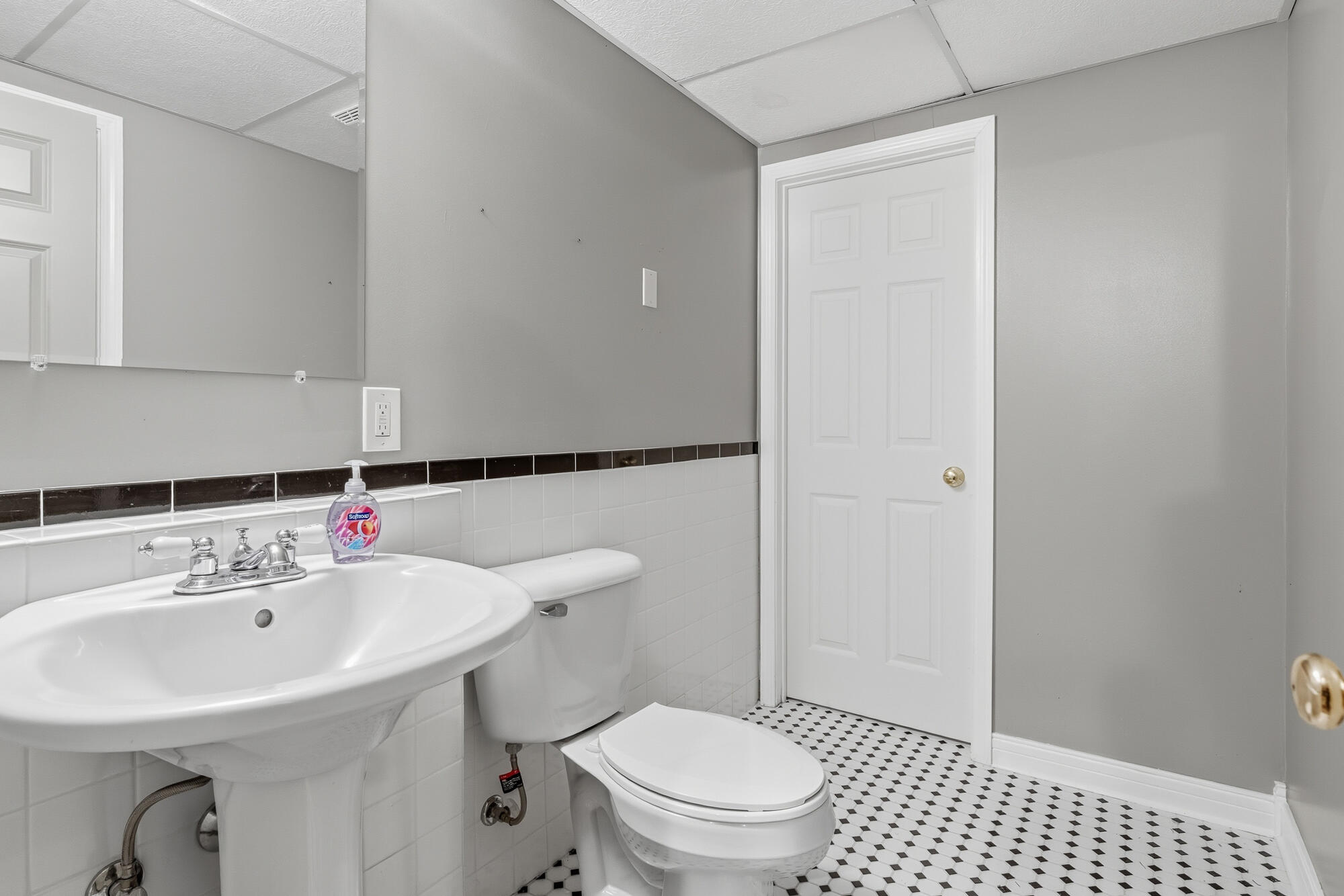 1430 Lancelot Court
