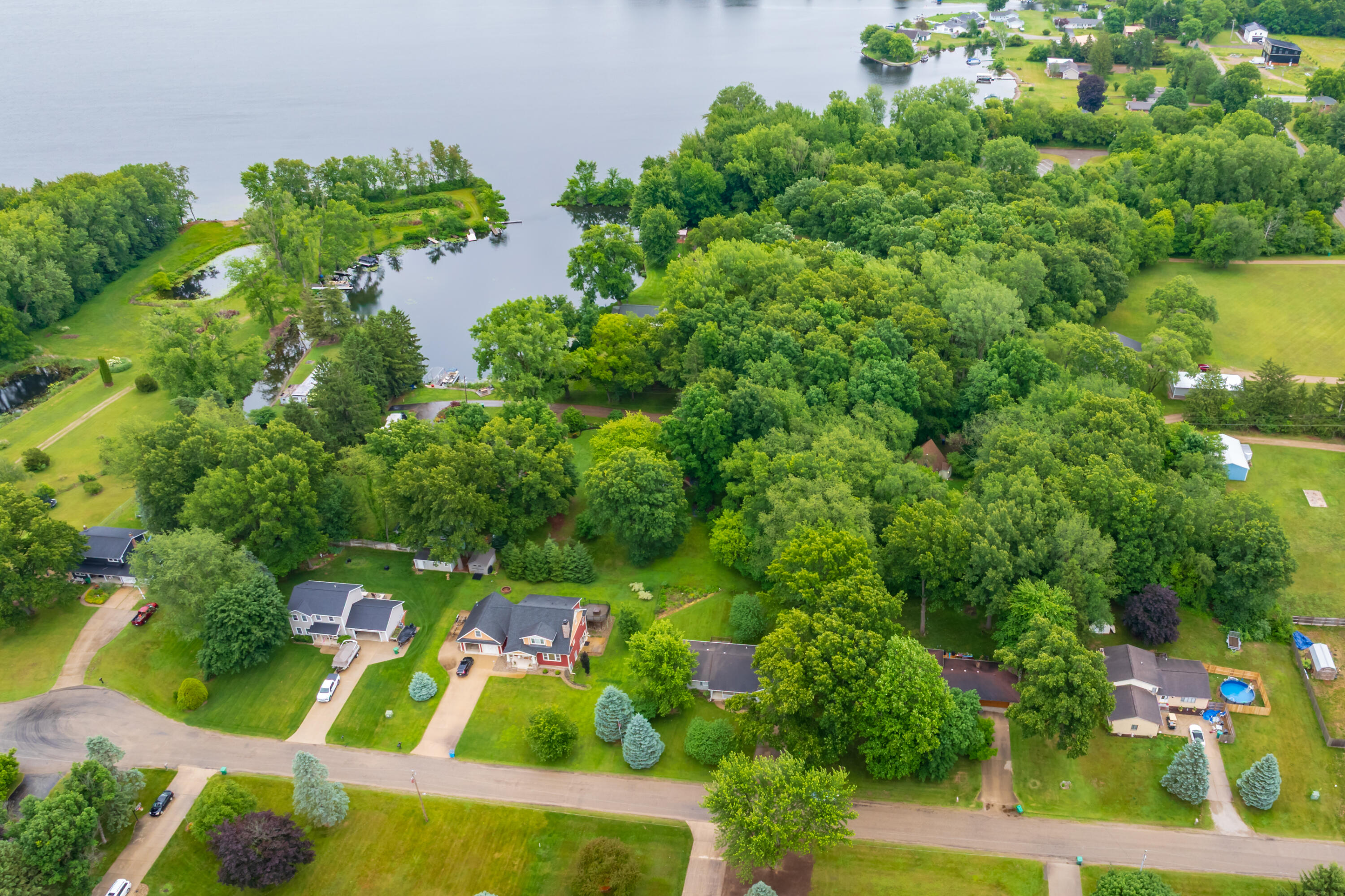 52135 Nancy Lane