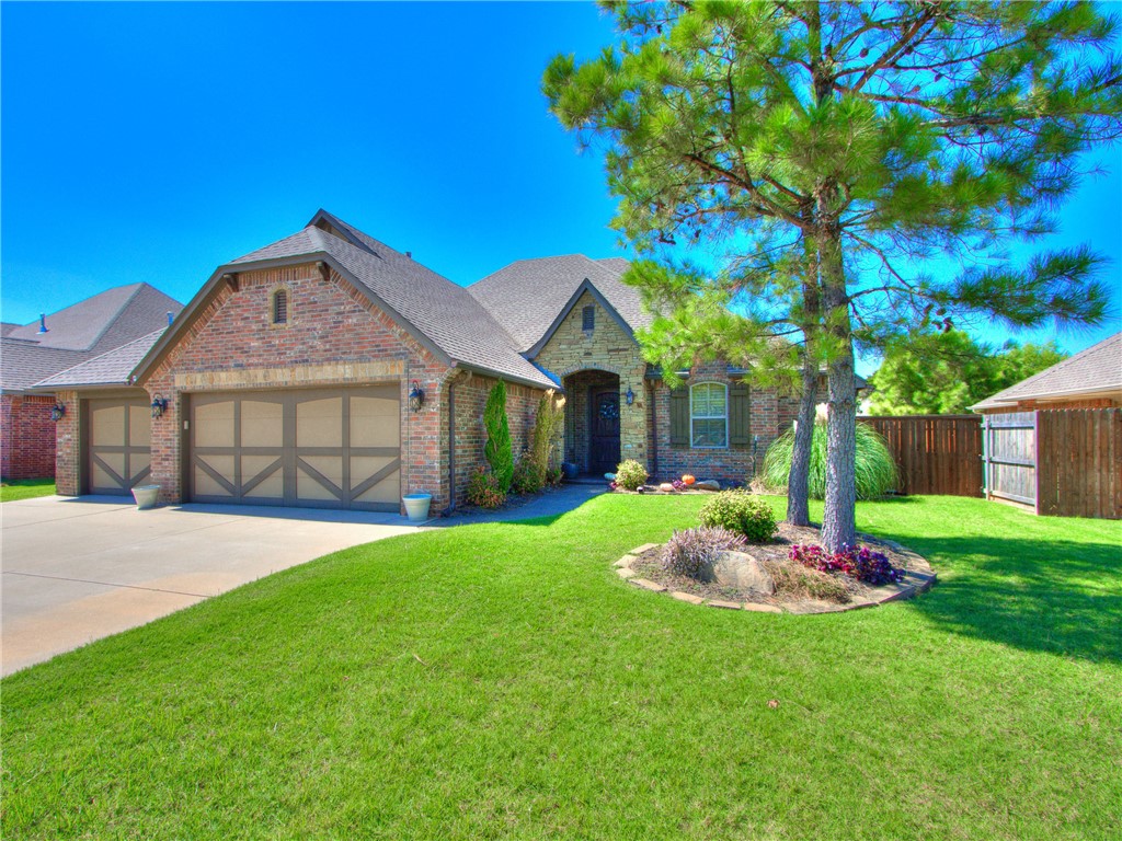 6101 Bent Wood Drive
