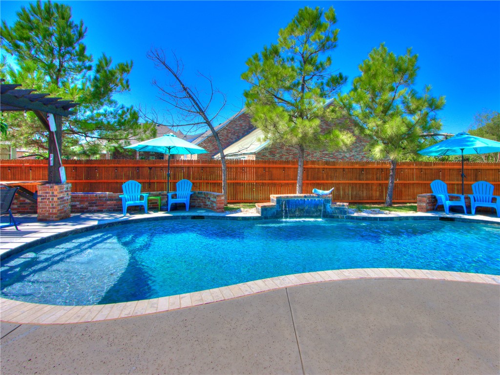 6101 Bent Wood Drive