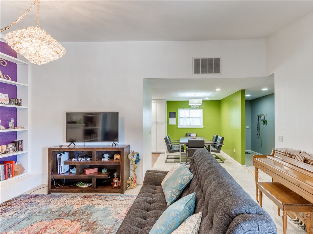 720 NW 138th Street