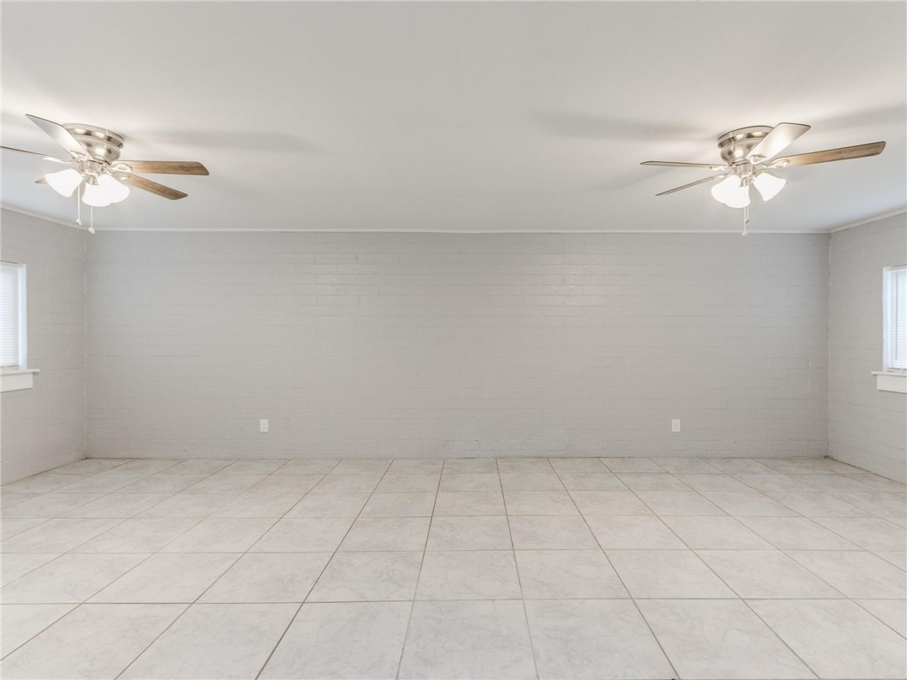 909 Astoria Drive
