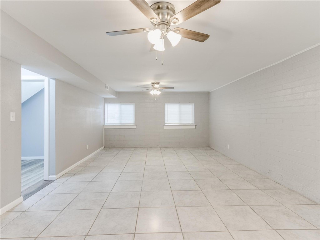 909 Astoria Drive