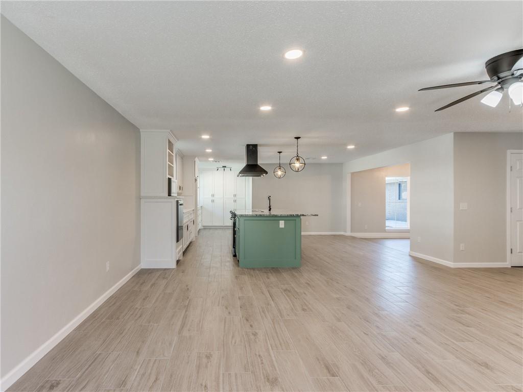 232 S Ranchwood Manor Drive