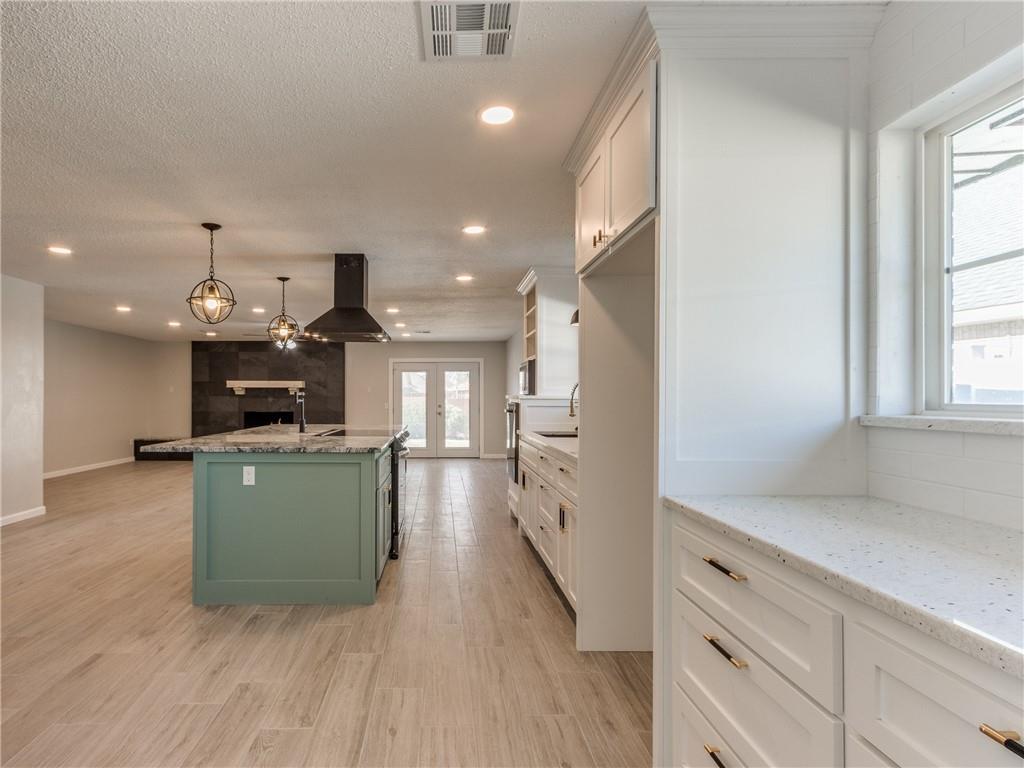 232 S Ranchwood Manor Drive