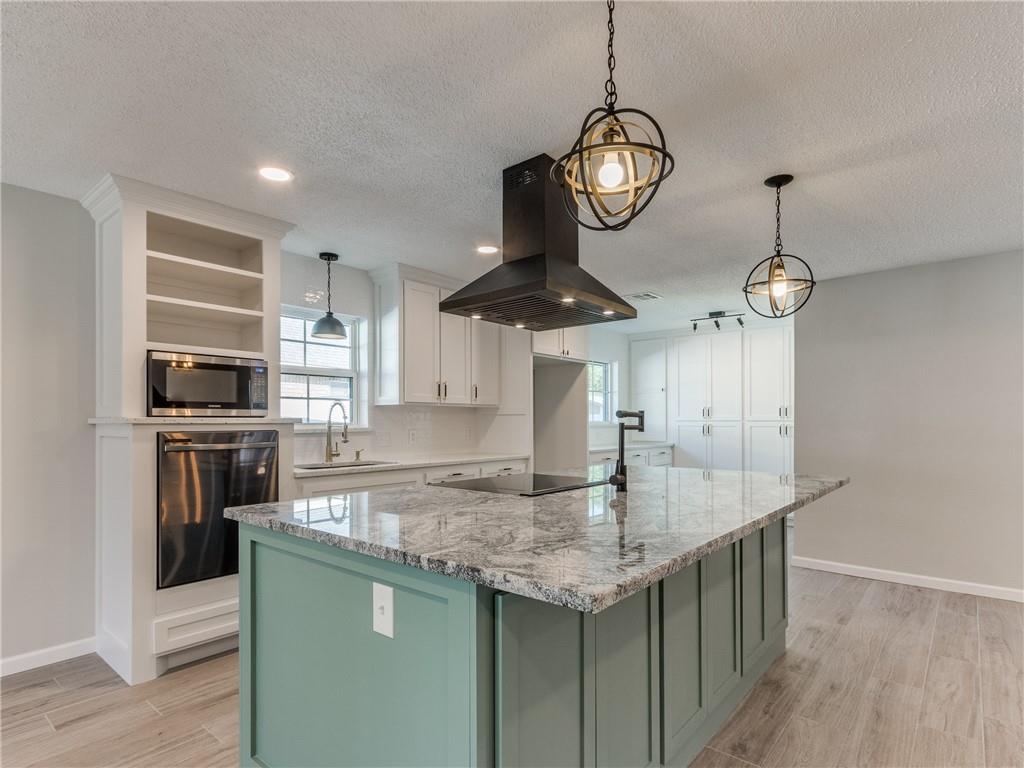 232 S Ranchwood Manor Drive