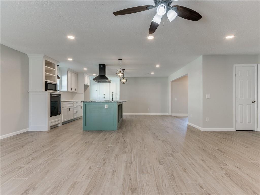 232 S Ranchwood Manor Drive