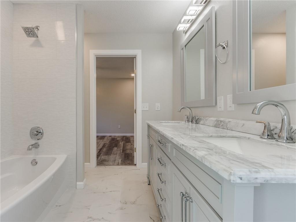 232 S Ranchwood Manor Drive