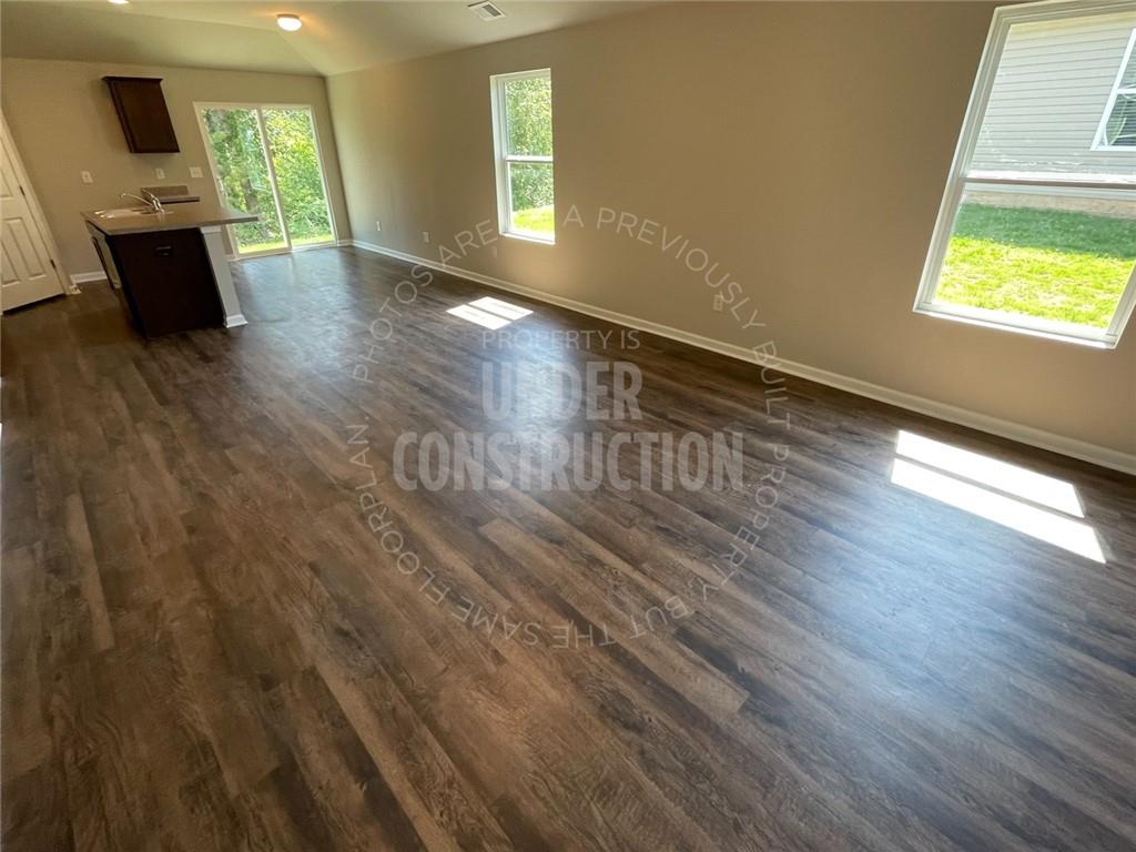 11828 Annette Drive