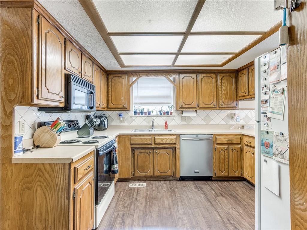 10016 Carnie Circle