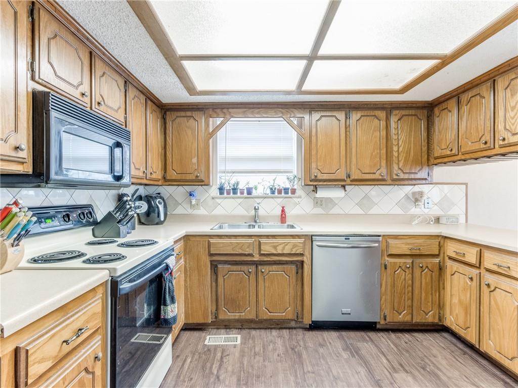 10016 Carnie Circle