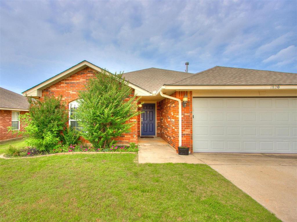 1820 Creekside Drive