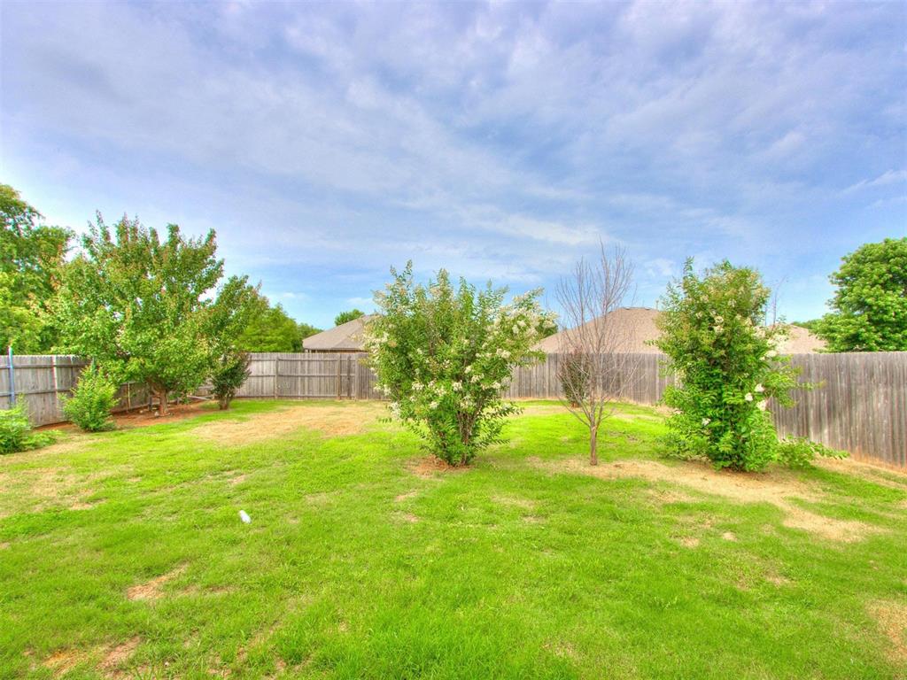 1820 Creekside Drive