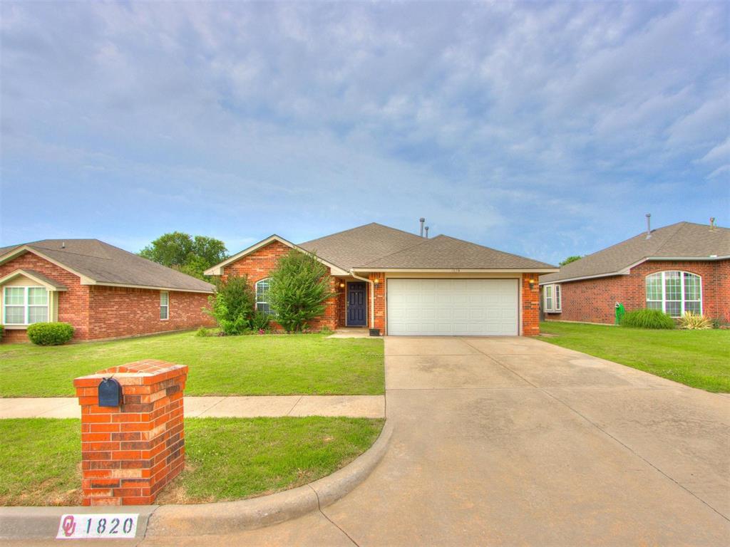 1820 Creekside Drive
