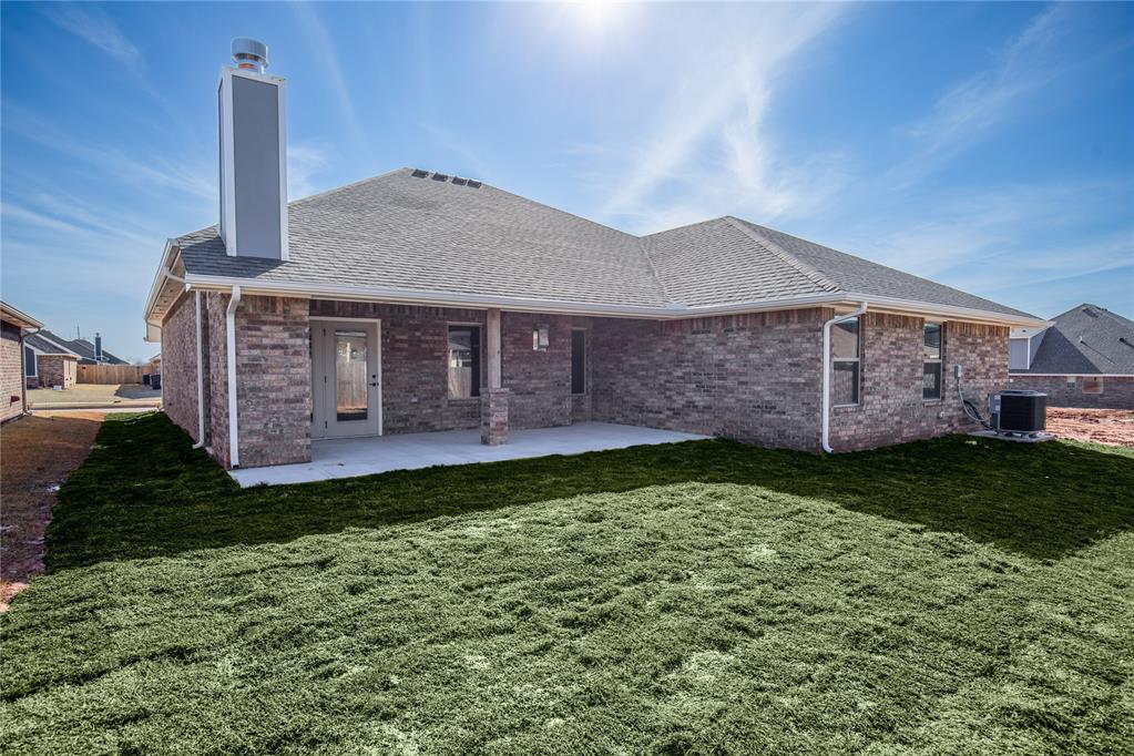 1629 NE 33rd Street