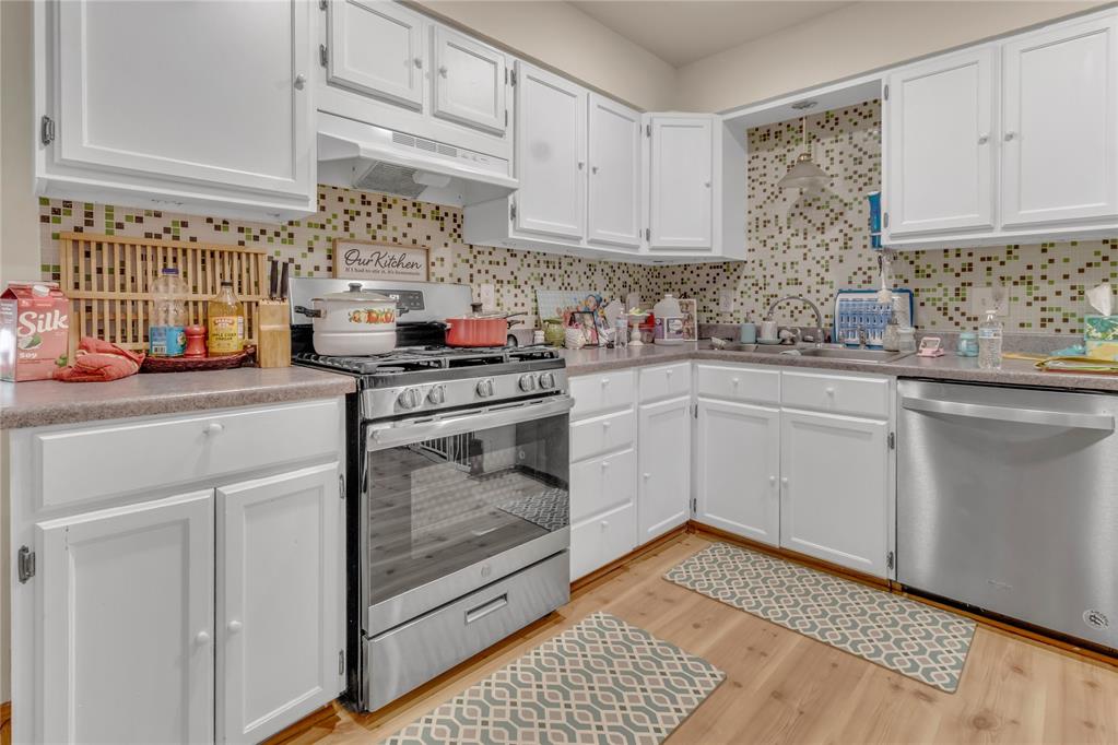 920 NW 23rd Street