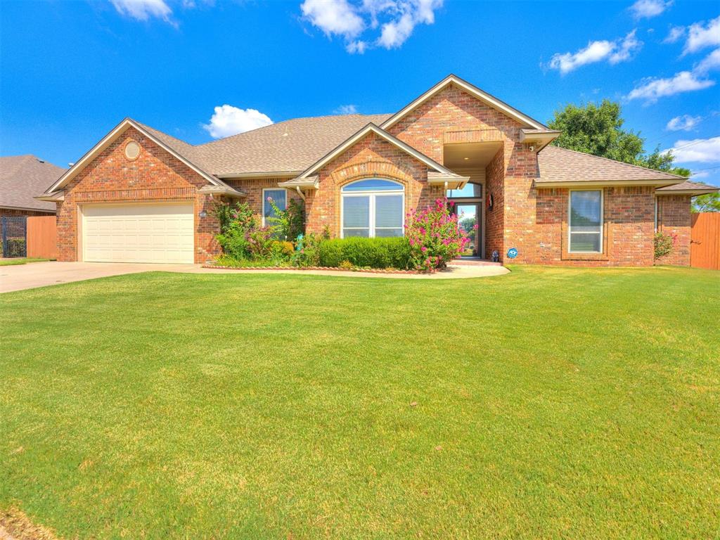 1901 Oak Drive