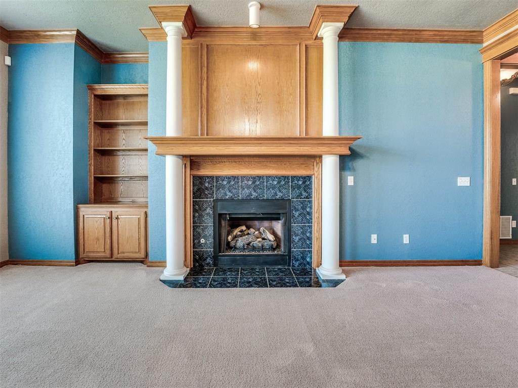 1901 Oak Drive