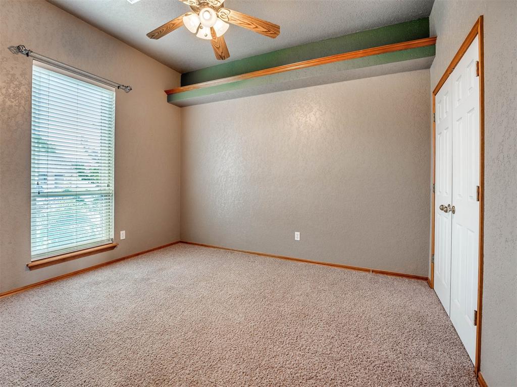 1901 Oak Drive