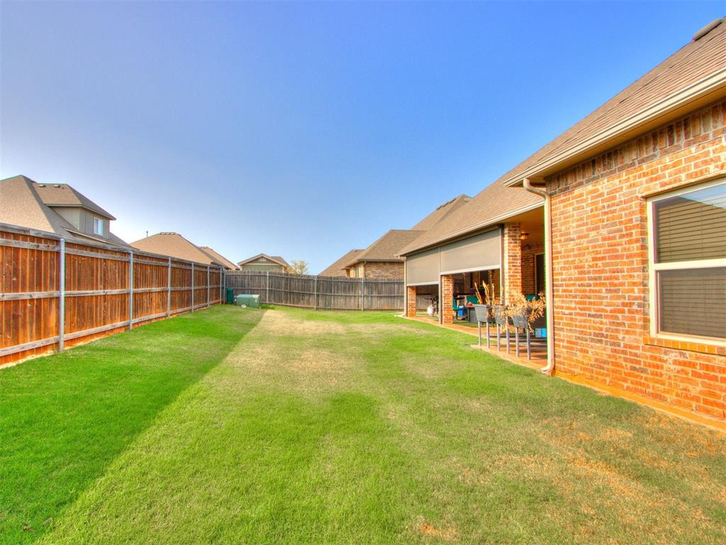 1005 Dayton Lane