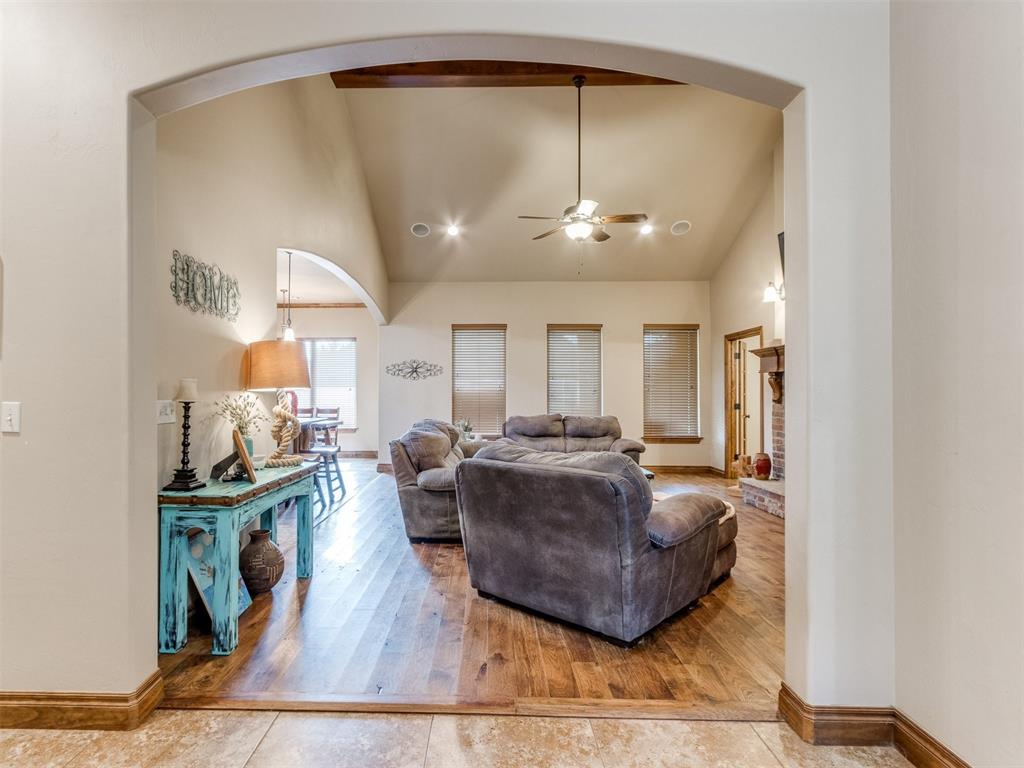 1005 Dayton Lane