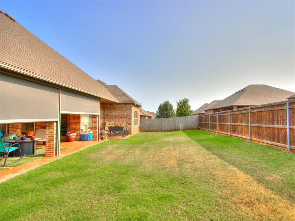 1005 Dayton Lane