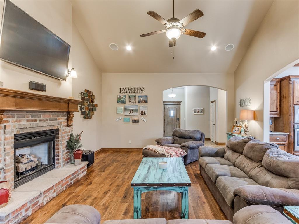 1005 Dayton Lane