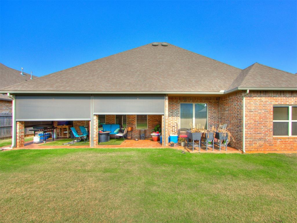 1005 Dayton Lane