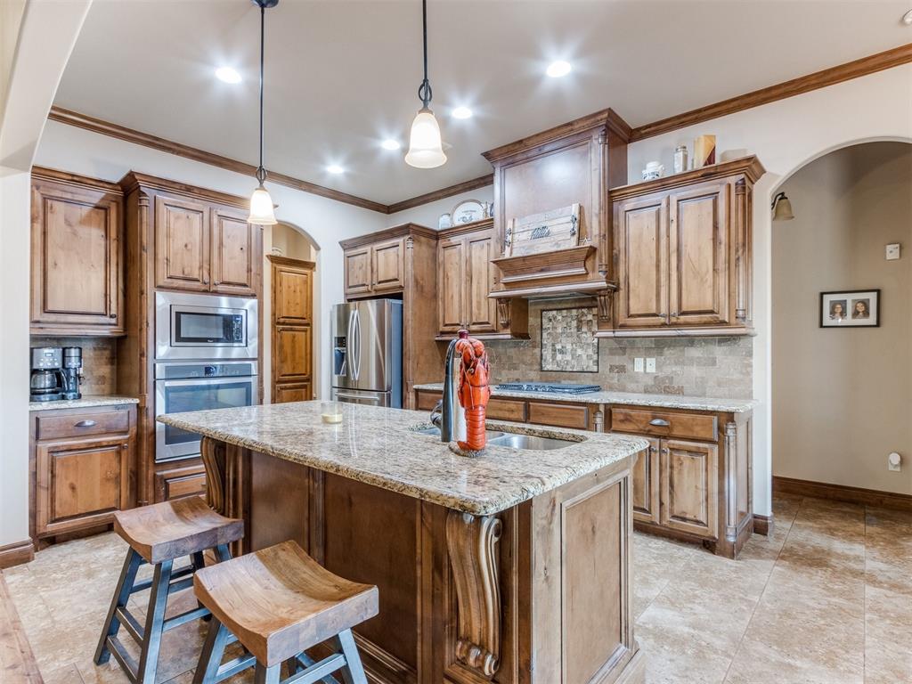1005 Dayton Lane