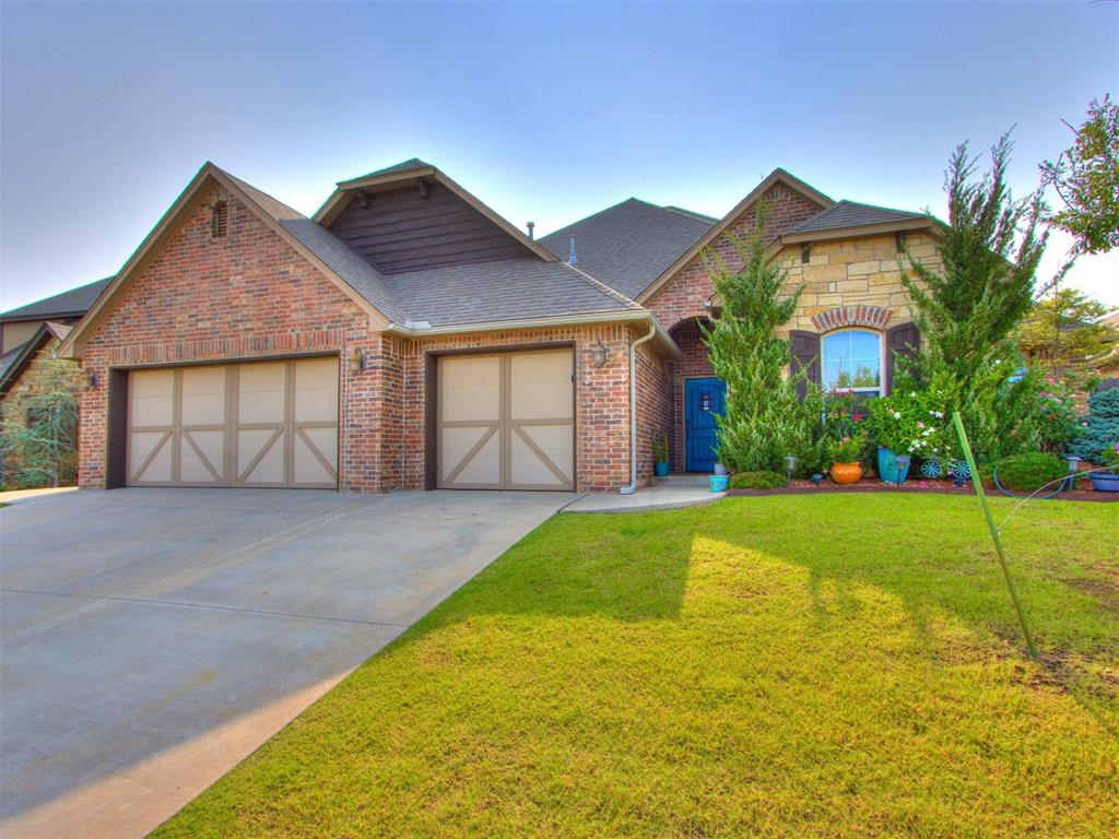 1005 Dayton Lane