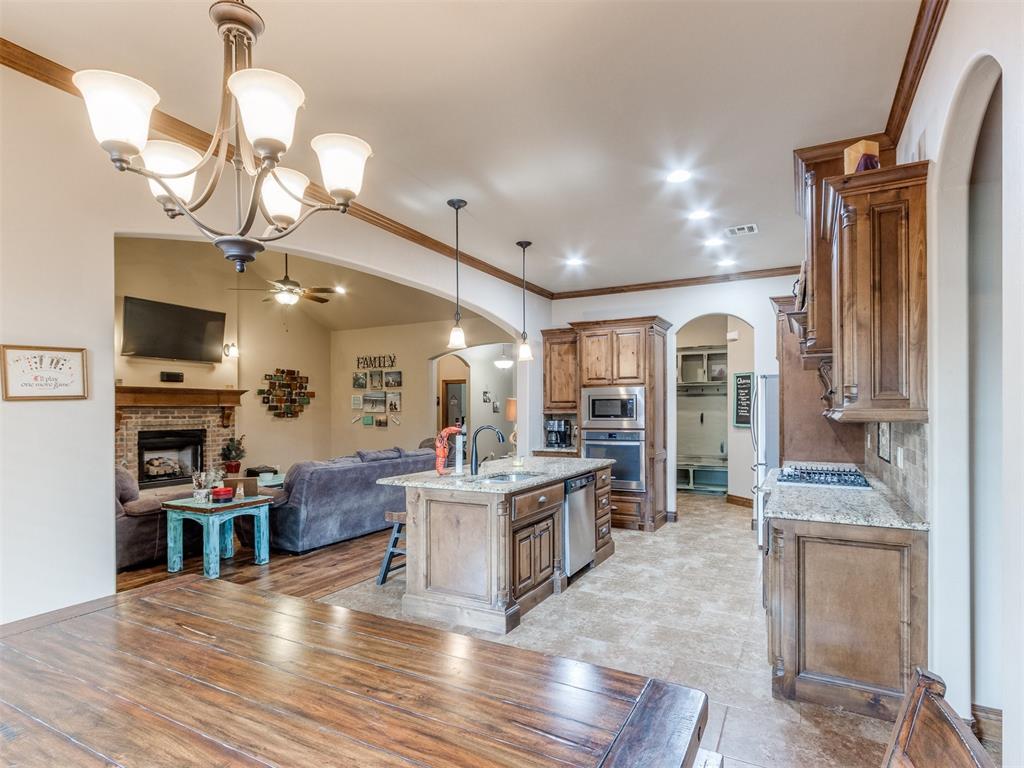 1005 Dayton Lane