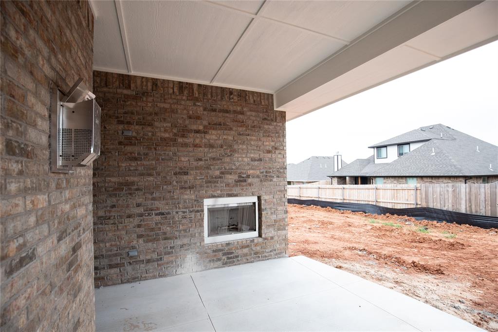 2920 Crossover Court