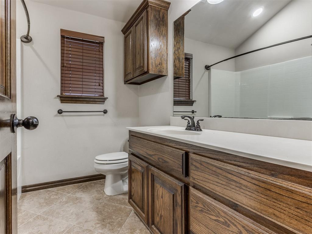 737 SW 45th Street